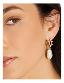 Basque Pearl Drop Earrings In Gold -Basque Store Online 822611800 4 720x928
