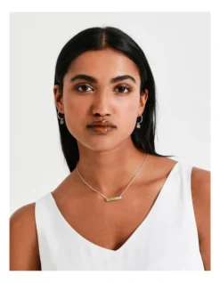 Basque Jade Gemstone Bar Necklace In Gold -Basque Store Online 906863770 2 720x928