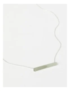 Basque Jade Gemstone Bar Necklace In Gold -Basque Store Online 906863770 3 1 720x928