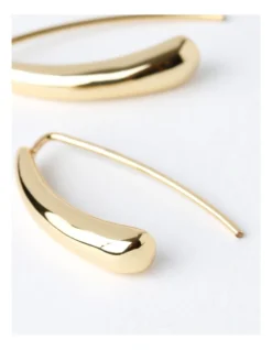Basque Vertical Drop Earring In Gold -Basque Store Online 946755730 3 720x928