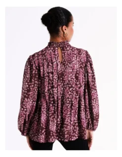 Basque Pleat Front Top In Wine -Basque Store Online 976023910 6 720x928