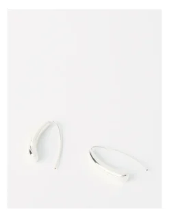 Basque Vertical Drop Earring In Silver