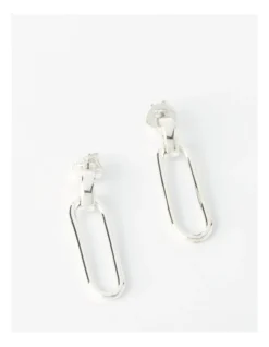 Basque Oval Front Facing Drop Earring In Silver